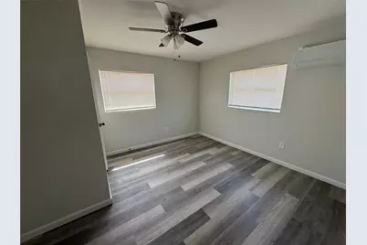 2402 S 20th Street, Abilene, TX 79605 - Photo 10