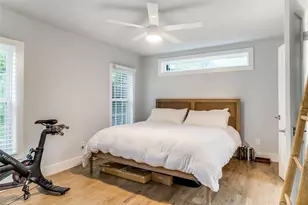 6210 Sudbury Dr, Dallas, TX 75214 - Photo 14