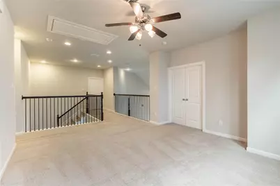 1113 Peacock Boulevard, Carrollton, TX 75007 - Photo 28