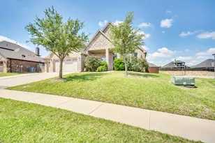 3205 Meadow Ridge Dr, Midlothian, TX 76065 - Photo 4
