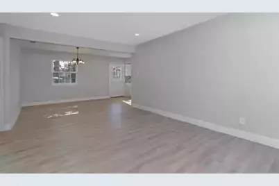 8720 Odom Drive, Dallas, TX 75217 - Photo 10