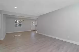 8720 Odom Dr, Dallas, TX 75217 - Photo 10