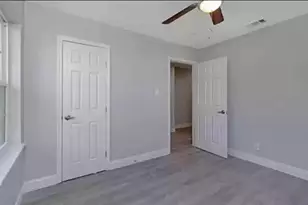 8720 Odom Dr, Dallas, TX 75217 - Photo 14