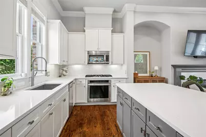 3541 Dunminster Court, Dallas, TX 75219 - Photo 10