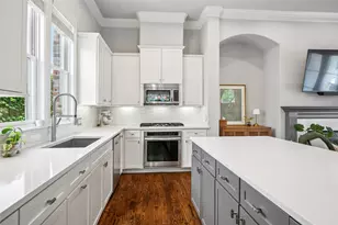 3541 Dunminster Ct, Dallas, TX 75219 - Photo 10