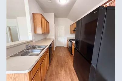 5432 Nuthatch Street, Dallas, TX 75236 - Photo 2