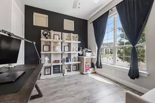 1709 Fagan St, Farmers Branch, TX 75234 - Photo 4