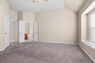 813 Cutting Horse Dr, Mansfield, TX 76063 - Photo 18