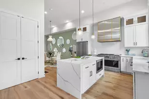 218 E Dallas Rd, Grapevine, TX 76051 - Photo 18