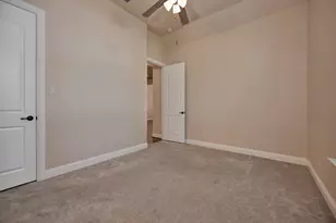 448 Chestnut Ln, Roanoke, TX 76262 - Photo 28