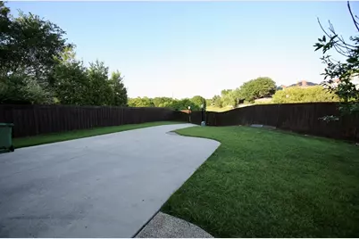 3748 Muirfield Drive, Carrollton, TX 75007 - Photo 26