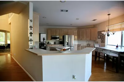 3748 Muirfield Drive, Carrollton, TX 75007 - Photo 12