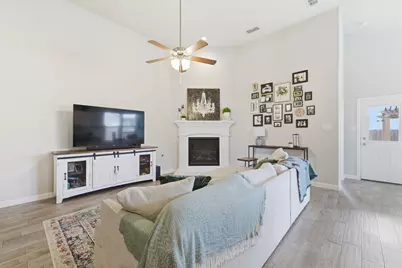 528 Pendennis Drive, Saginaw, TX 76131 - Photo 14