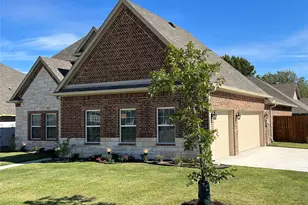 505 Ellis Place Dr, Greenville, TX 75402 - Photo 1