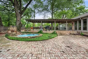 1111 Governors Dr, Corsicana, TX 75110 - Photo 32