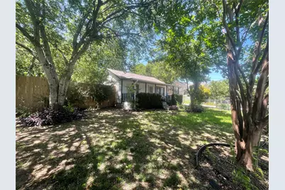 611 Crestside Drive, Duncanville, TX 75137 - Photo 1