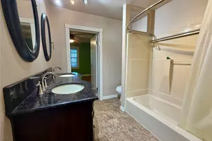 611 Crestside Dr, Duncanville, TX 75137 - Photo 10