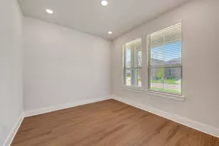 1113 Amaryllis Ln, Little Elm, TX 76227 - Photo 16