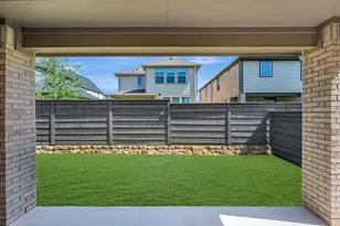 1113 Amaryllis Ln, Little Elm, TX 76227 - Photo 8