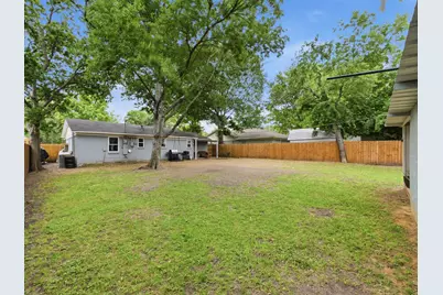2219 Loyce Drive, Mesquite, TX 75149 - Photo 16