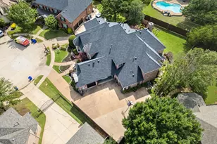 1104 Riverwalk Ct, Colleyville, TX 76034 - Photo 4