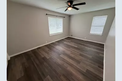 1311 Manor Drive, Cleburne, TX 76033 - Photo 14