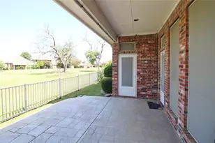 1803 Masters Dr, DeSoto, TX 75115 - Photo 30