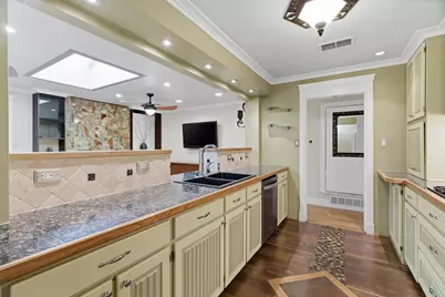 611 Magnolia Street, Denton, TX 76201 - Photo 14
