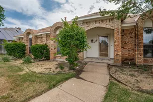 4108 Furneaux Ln, Carrollton, TX 75007 - Photo 2