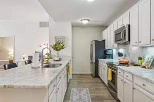 2305 Worthington St, Dallas, TX 75204 - Photo 4