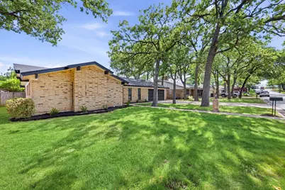 709 Thousand Oaks Drive, Hurst, TX 76054 - Photo 2