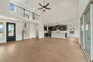 505 Marisa St, Little Elm, TX 76227 - Photo 2