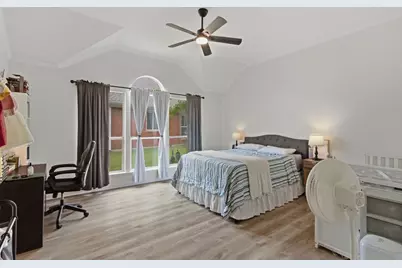 1269 Winston Drive, Lewisville, TX 75077 - Photo 18