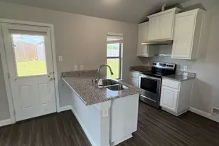 1433 Brindle Dr, Greenville, TX 75402 - Photo 8