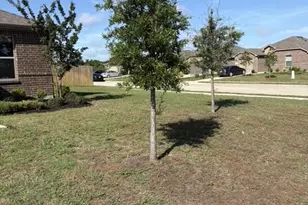 1433 Brindle Dr, Greenville, TX 75402 - Photo 2