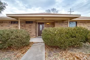 101 Teakwood Dr, Princeton, TX 75407 - Photo 2