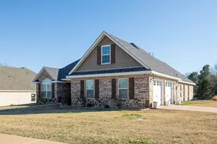 600 Corrigan, Lindale, TX 75771 - Photo 2