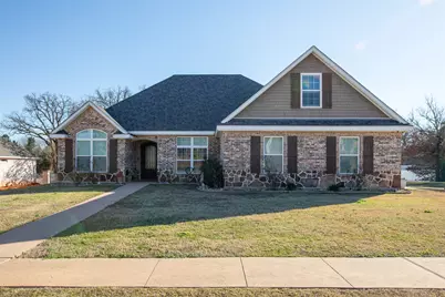 600 Corrigan, Lindale, TX 75771 - Photo 1