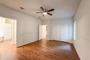 6218 Kingswood Dr, Arlington, TX 76001 - Photo 4