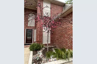2701 Holly Brook Court, Bedford, TX 76021 - Photo 4