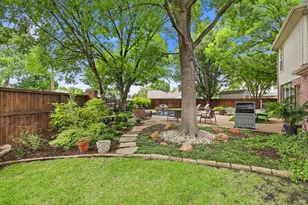 2701 Holly Brook Ct, Bedford, TX 76021 - Photo 10