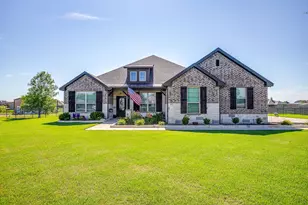 7825 Sagebrush Ln, Godley, TX 76044 - Photo 1