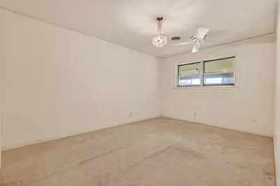 1271 N Wildwood Drive, Stephenville, TX 76401 - Photo 18