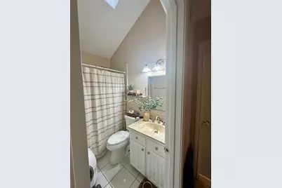 2148 Sunstone Drive, Carrollton, TX 75006 - Photo 10