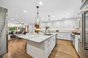 404 W Greenbriar Ln, Dallas, TX 75208 - Photo 8