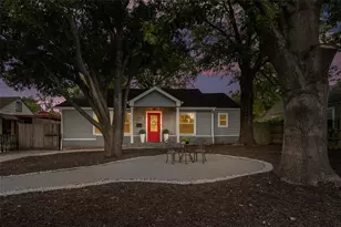 2524 Watauga Rd, Fort Worth, TX 76111 - Photo 1