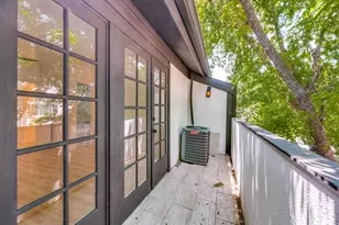 6019 Ridgecrest Rd, Dallas, TX 75231 - Photo 26