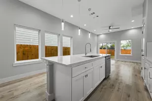 2507 Birmingham Ave, Dallas, TX 75215 - Photo 10