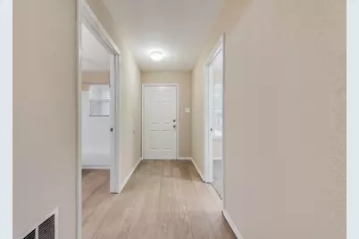6233 Balcony Lane, Dallas, TX 75241 - Photo 2