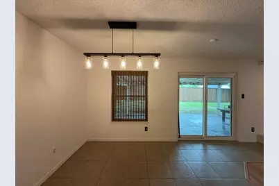 6415 Elm Springs Drive, Arlington, TX 76001 - Photo 8